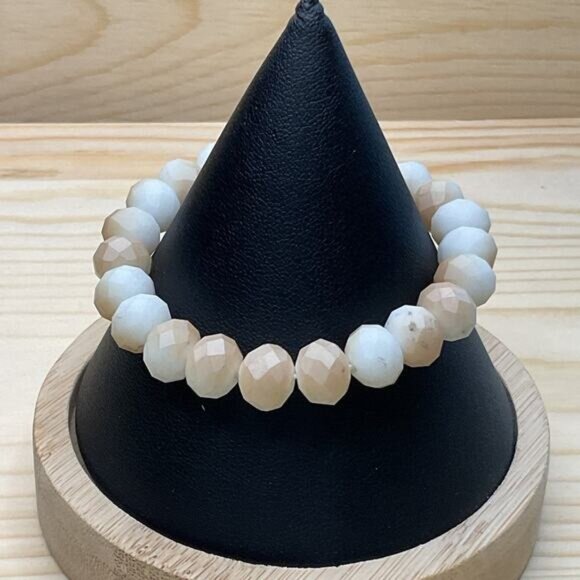 Faux Aventurine Faceted Bead Stretch Bracelet - Picture 2 of 3